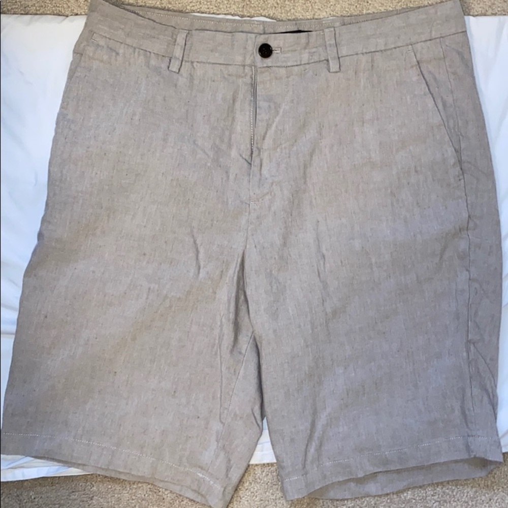 Banana Republic Linen Shorts 11”
